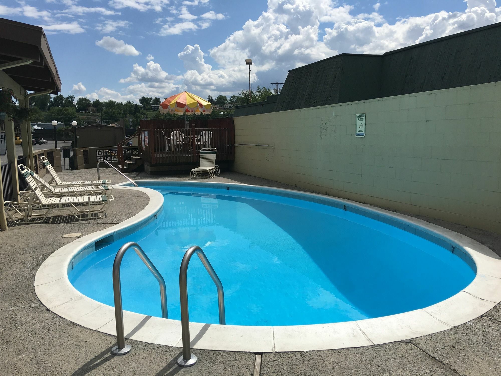 Cedars Inn Lewiston Exterior photo